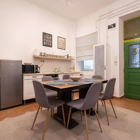 Gellert Mountain Apartment Budapest Bagian luar foto