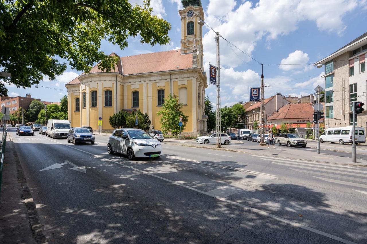 Gellert Mountain Apartment Budapest Bagian luar foto